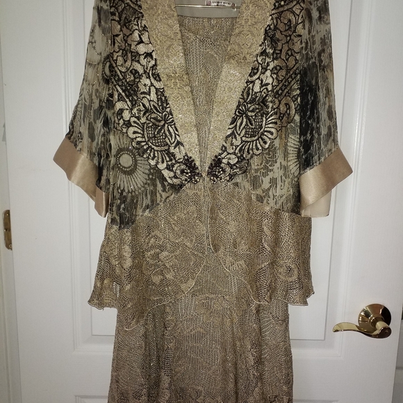 NEW SPENCER ALEXIS 3PC TAUPE BLK GOLD BLK EMBRO SM - Picture 3 of 7